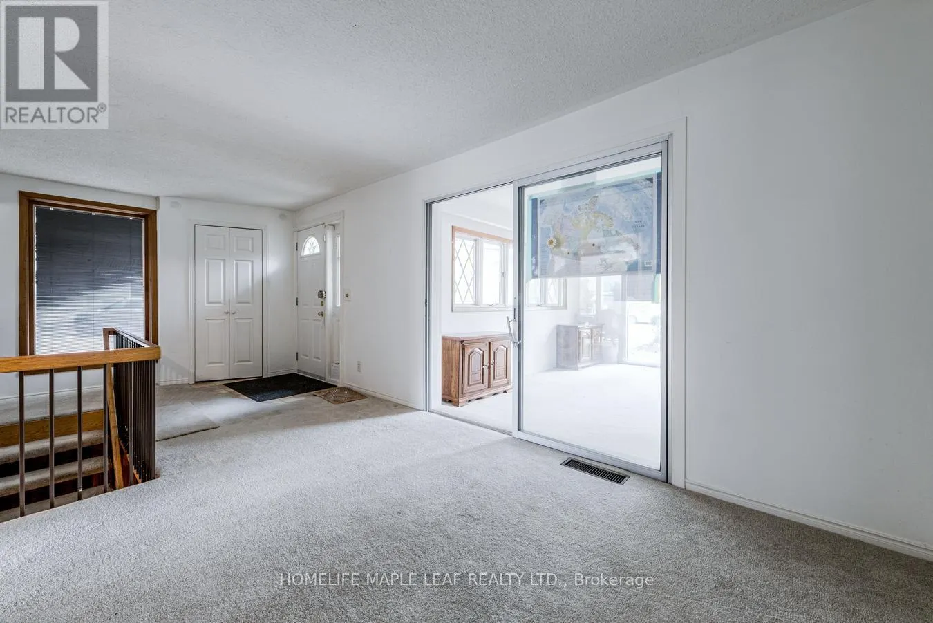 18 ADAMSON STREET S