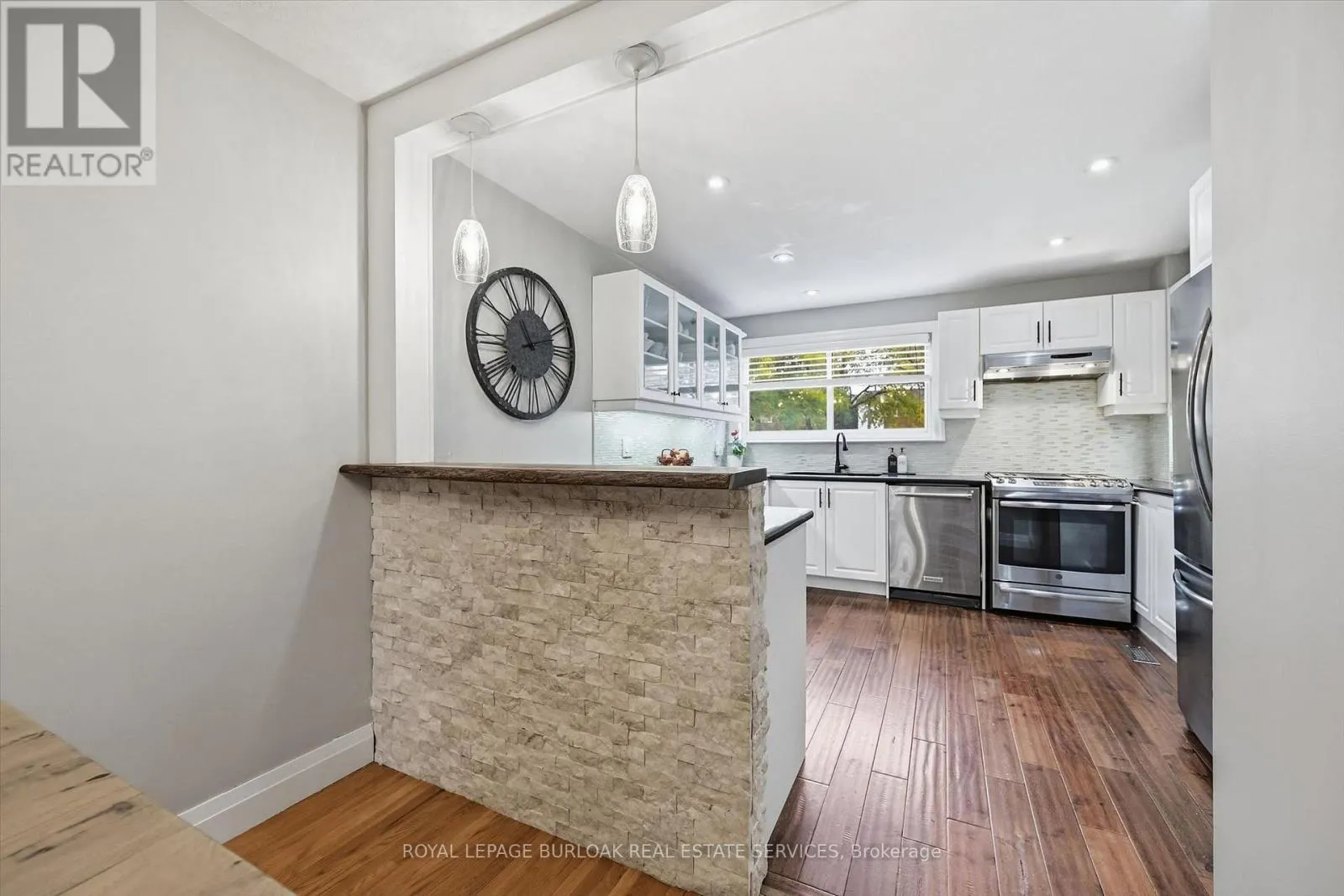 5474 SCHUELLER CRESCENT