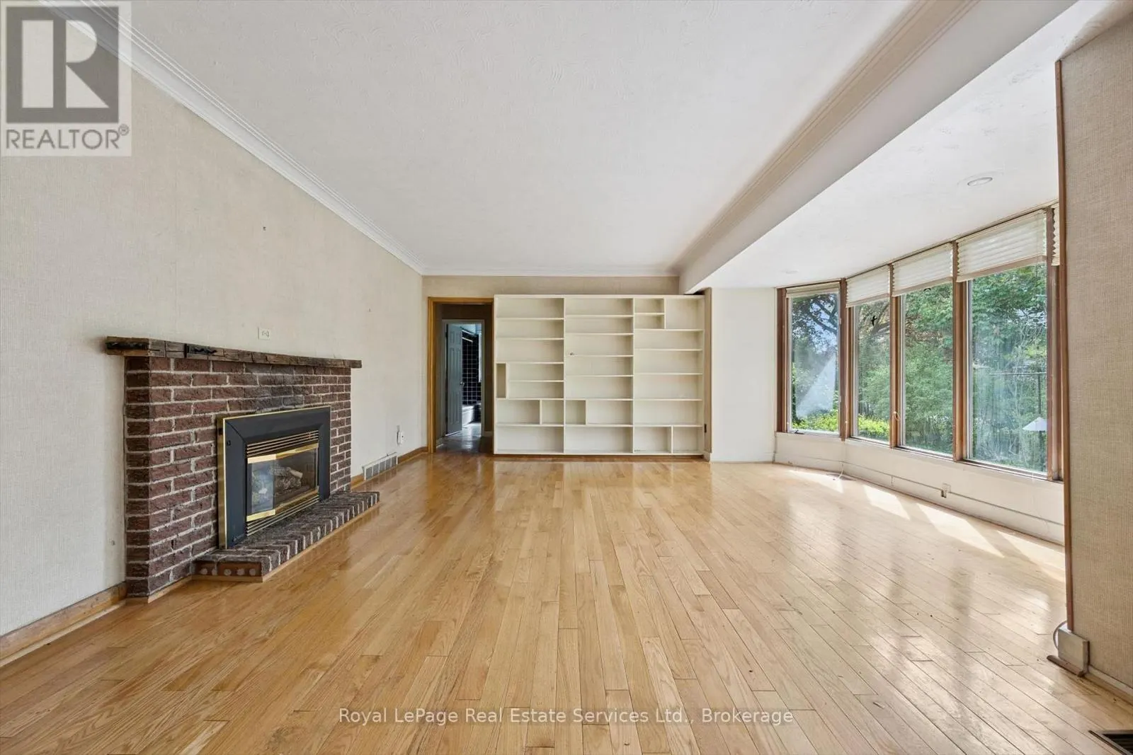 1118 MELVIN AVENUE