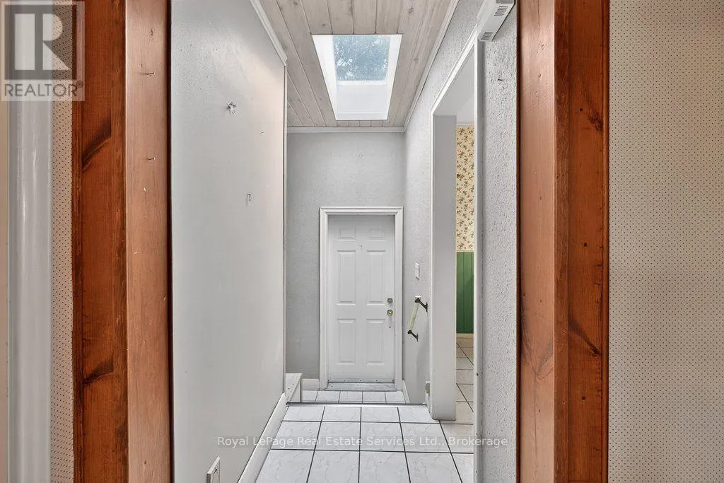 1531 DUNCAN ROAD