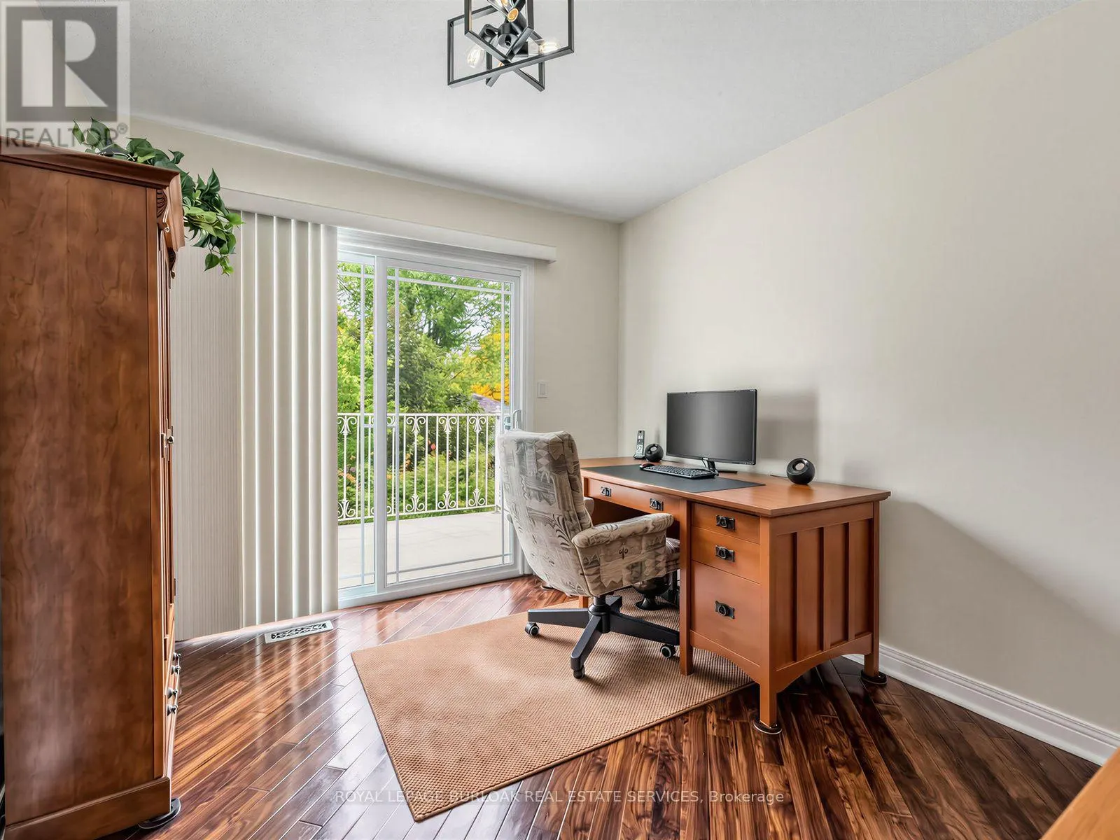 1259 NATHANIEL CRESCENT