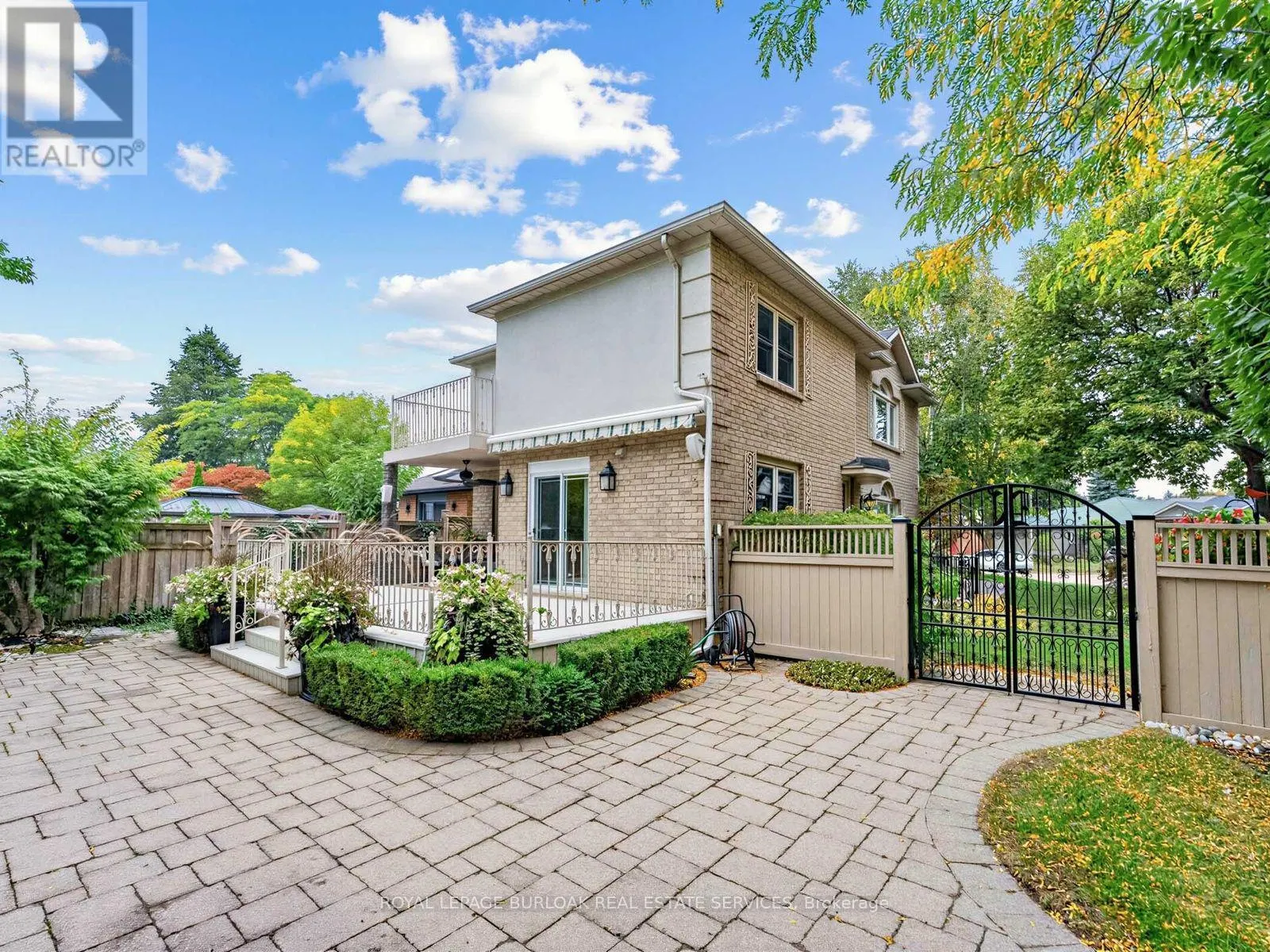 1259 NATHANIEL CRESCENT