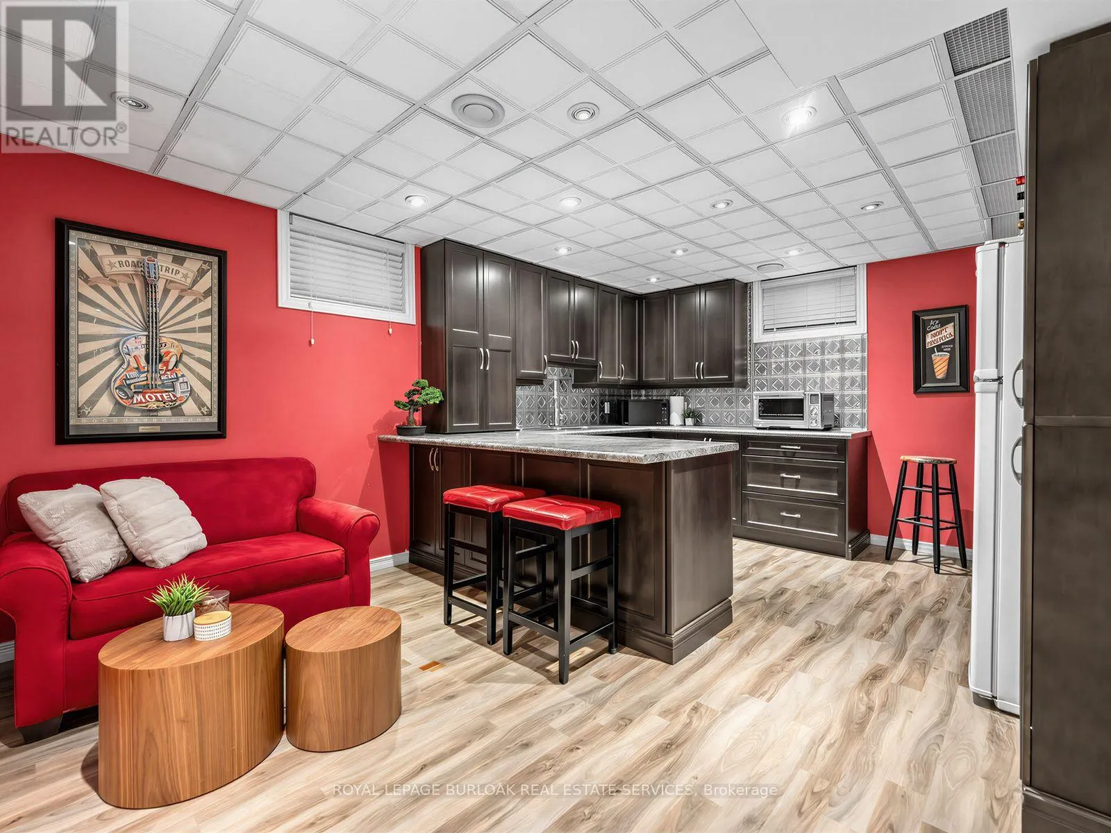 1259 NATHANIEL CRESCENT