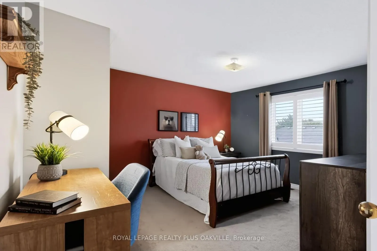 2254 DUNFOREST CRESCENT
