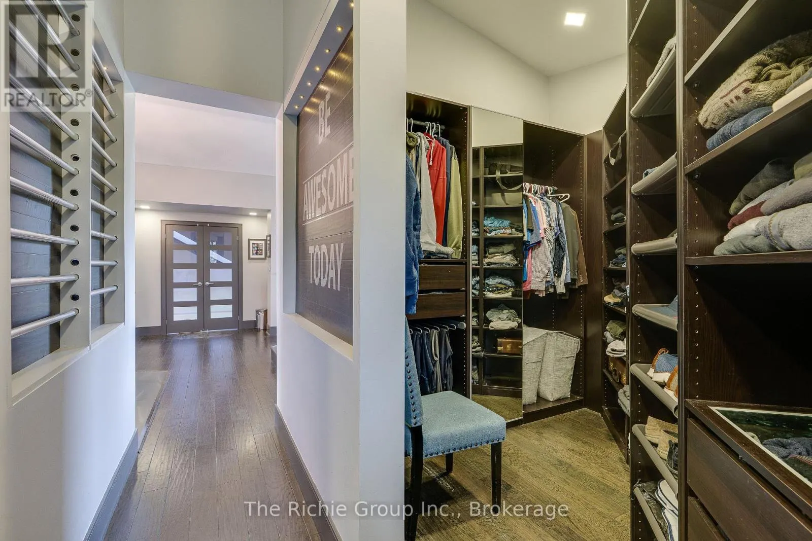 21 BARTLEY DRIVE