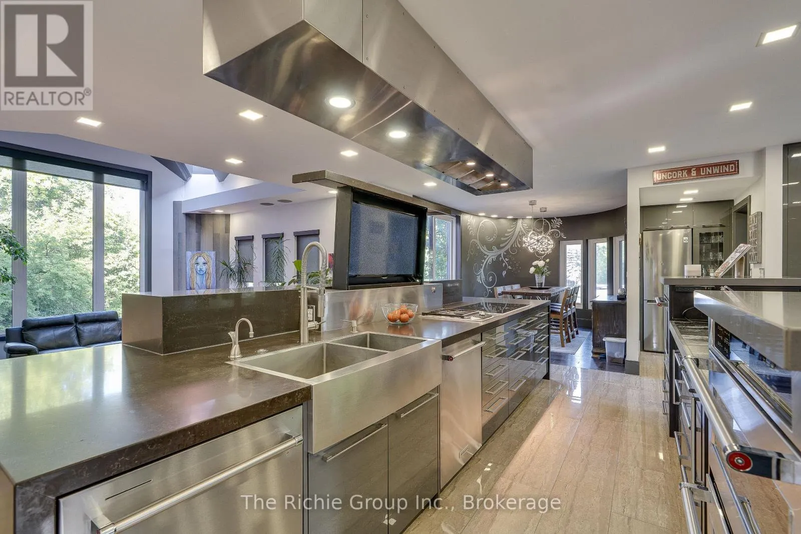 21 BARTLEY DRIVE