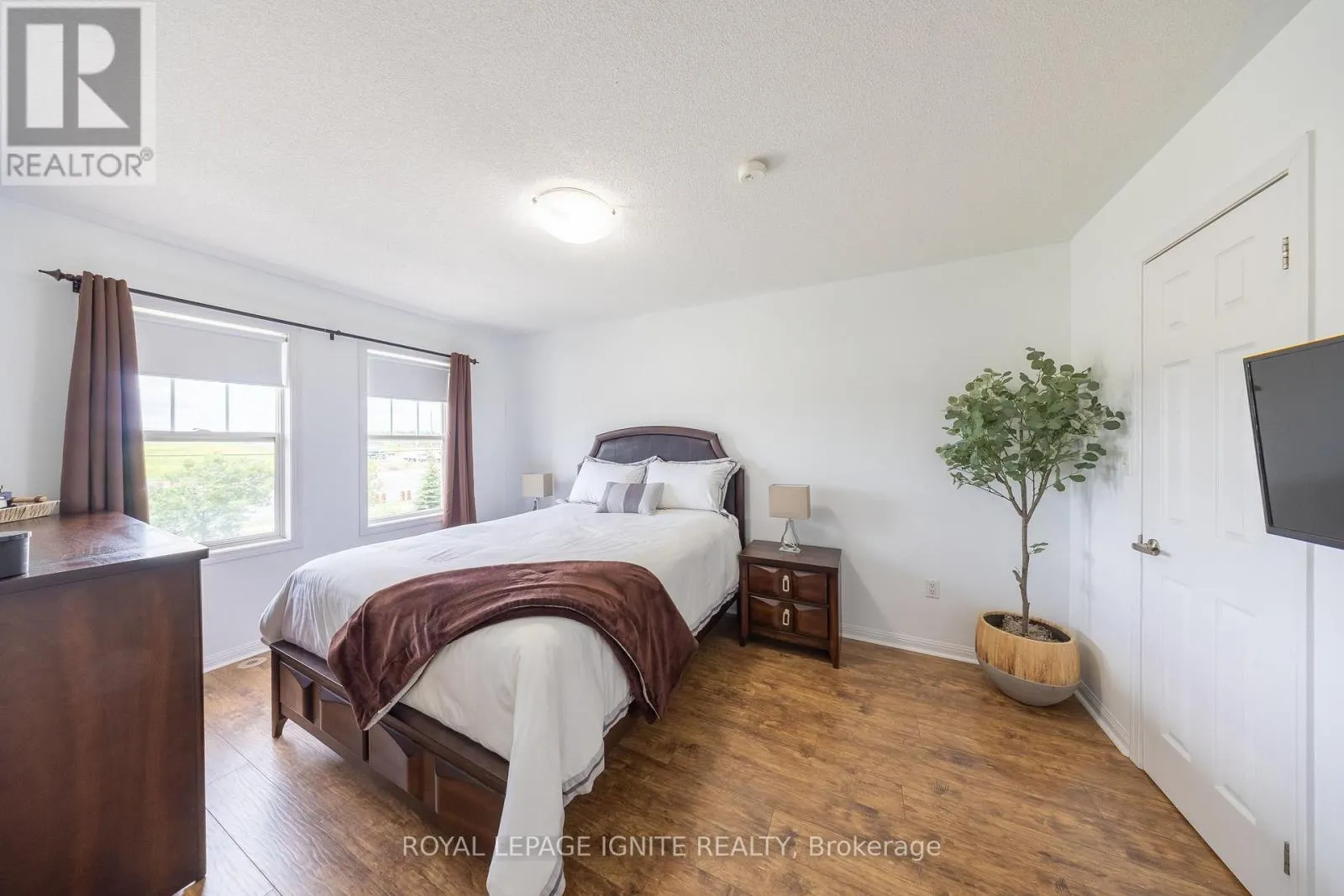 3123 STORNOWAY CIRCLE