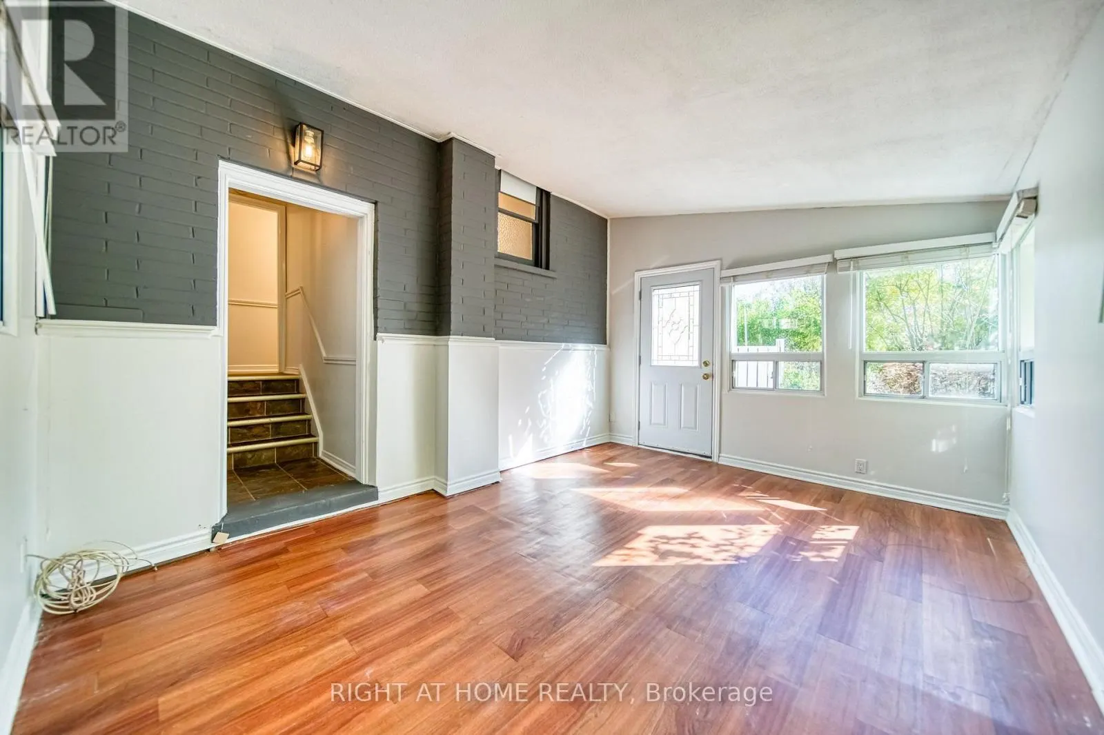 506 TRUDALE COURT