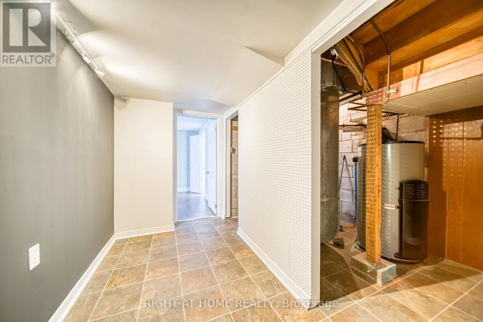 506 TRUDALE COURT