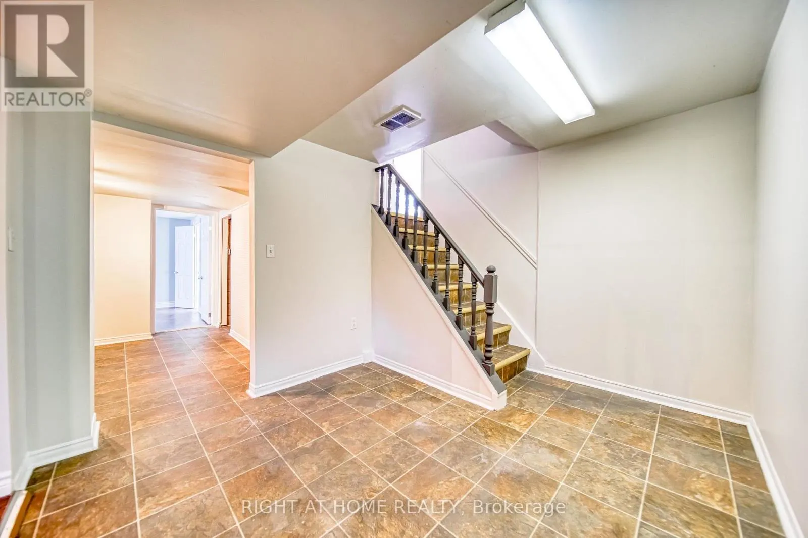 506 TRUDALE COURT