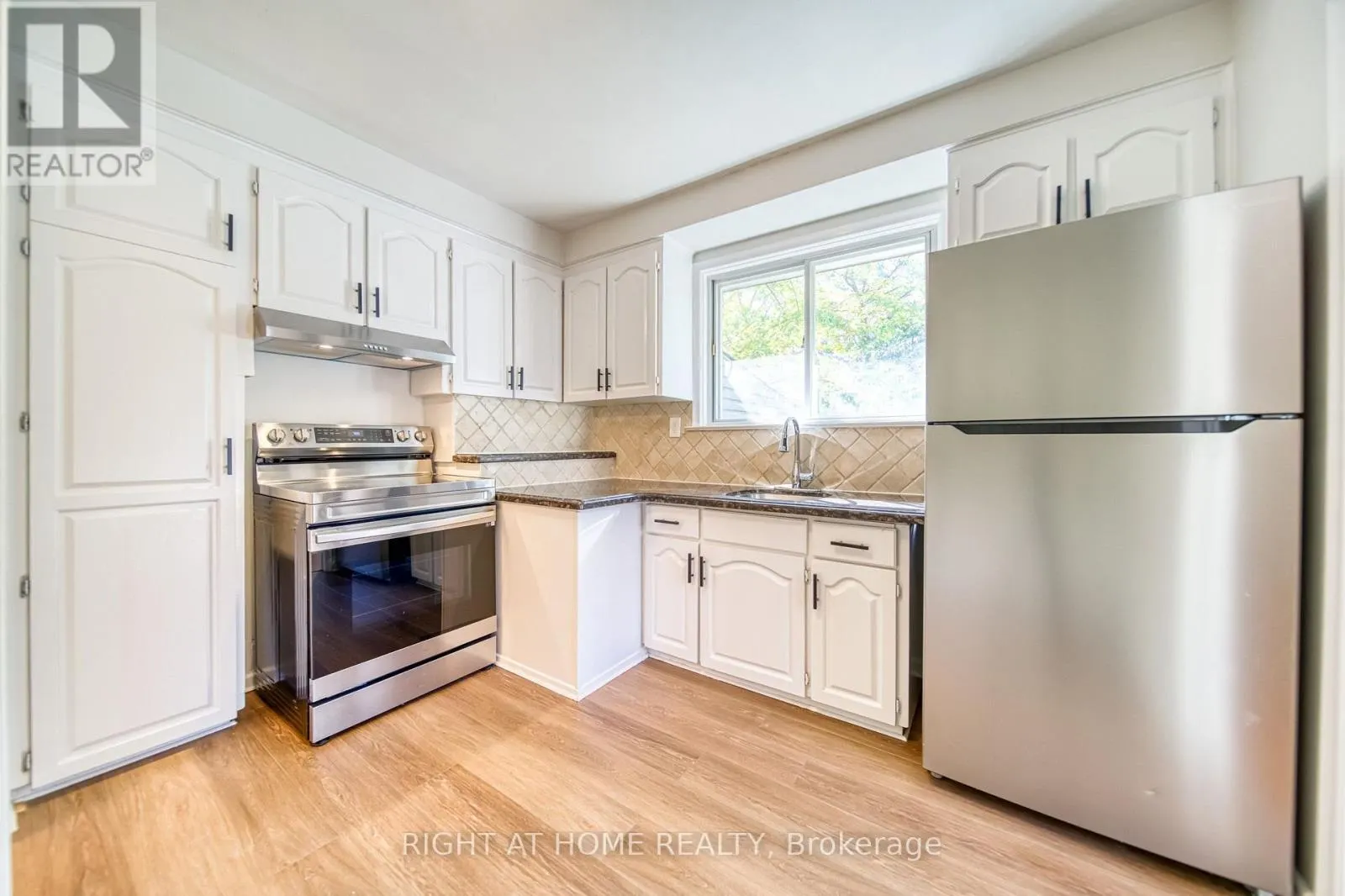 506 TRUDALE COURT