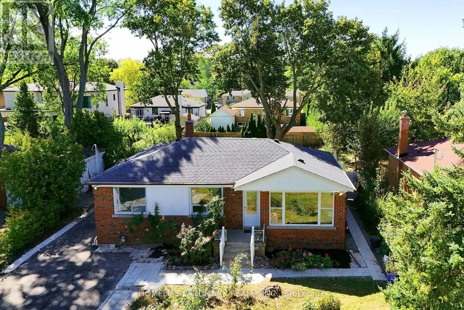 236 SOUTHVIEW ROAD