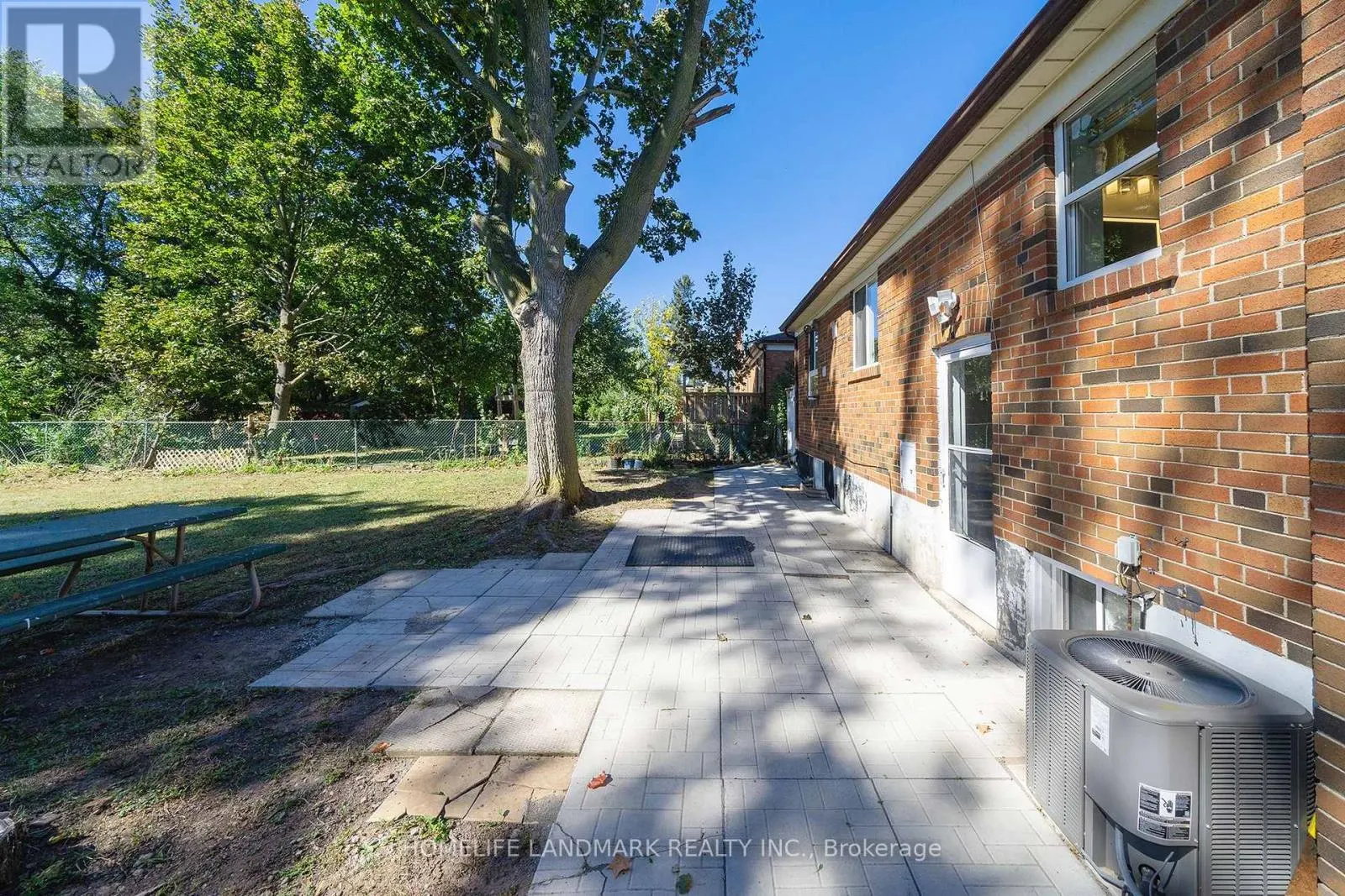 236 SOUTHVIEW ROAD