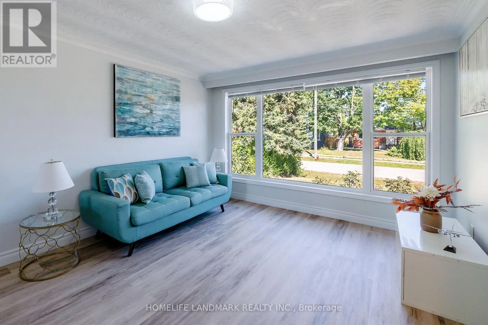 236 SOUTHVIEW ROAD