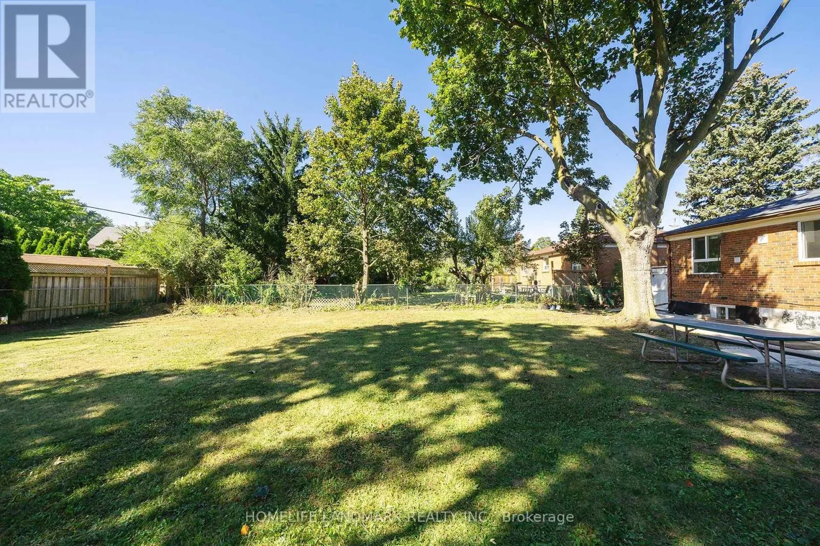 236 SOUTHVIEW ROAD