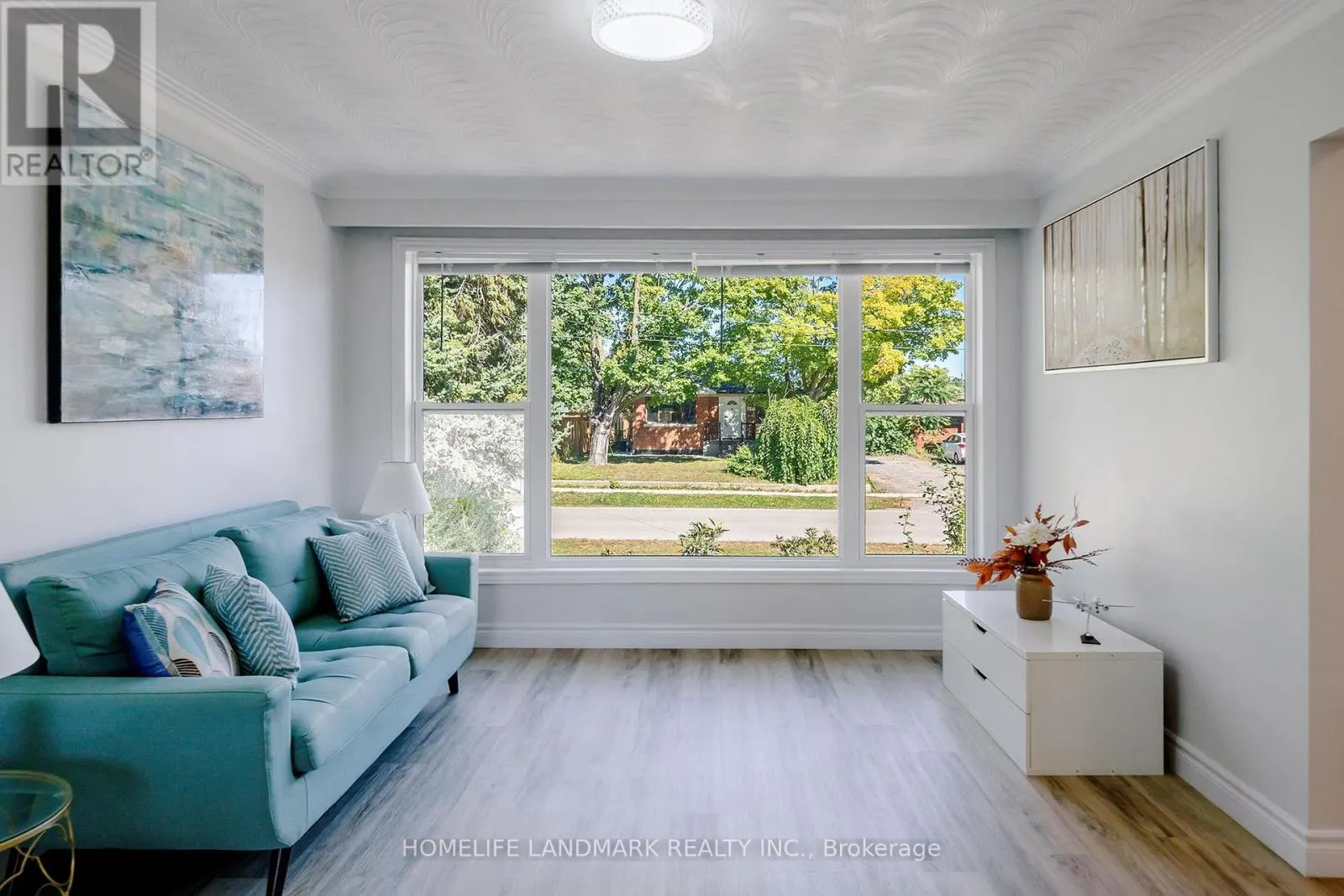 236 SOUTHVIEW ROAD