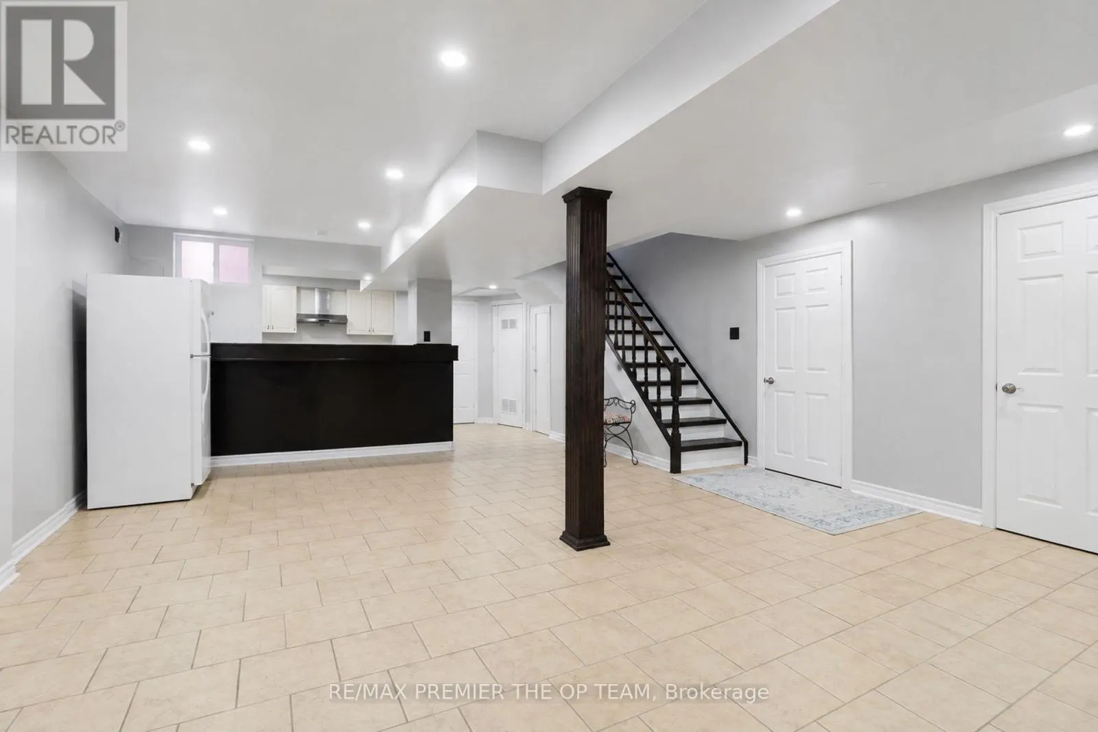 5 SOUTHBURY MANOR DRIVE