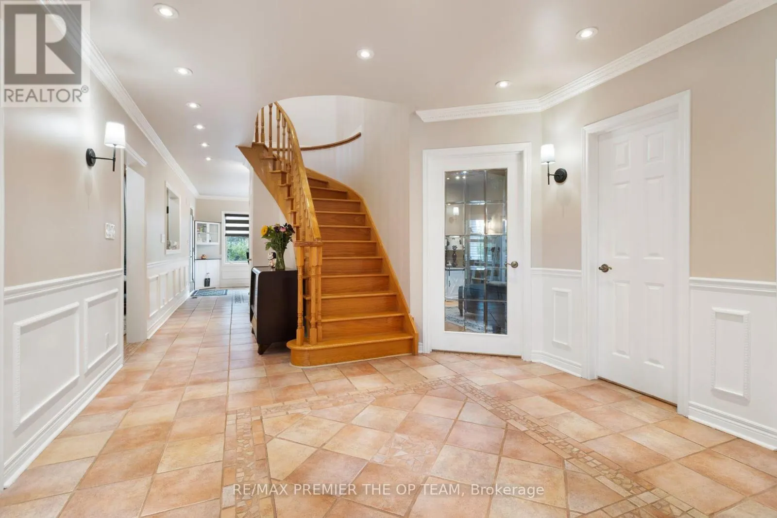 5 SOUTHBURY MANOR DRIVE
