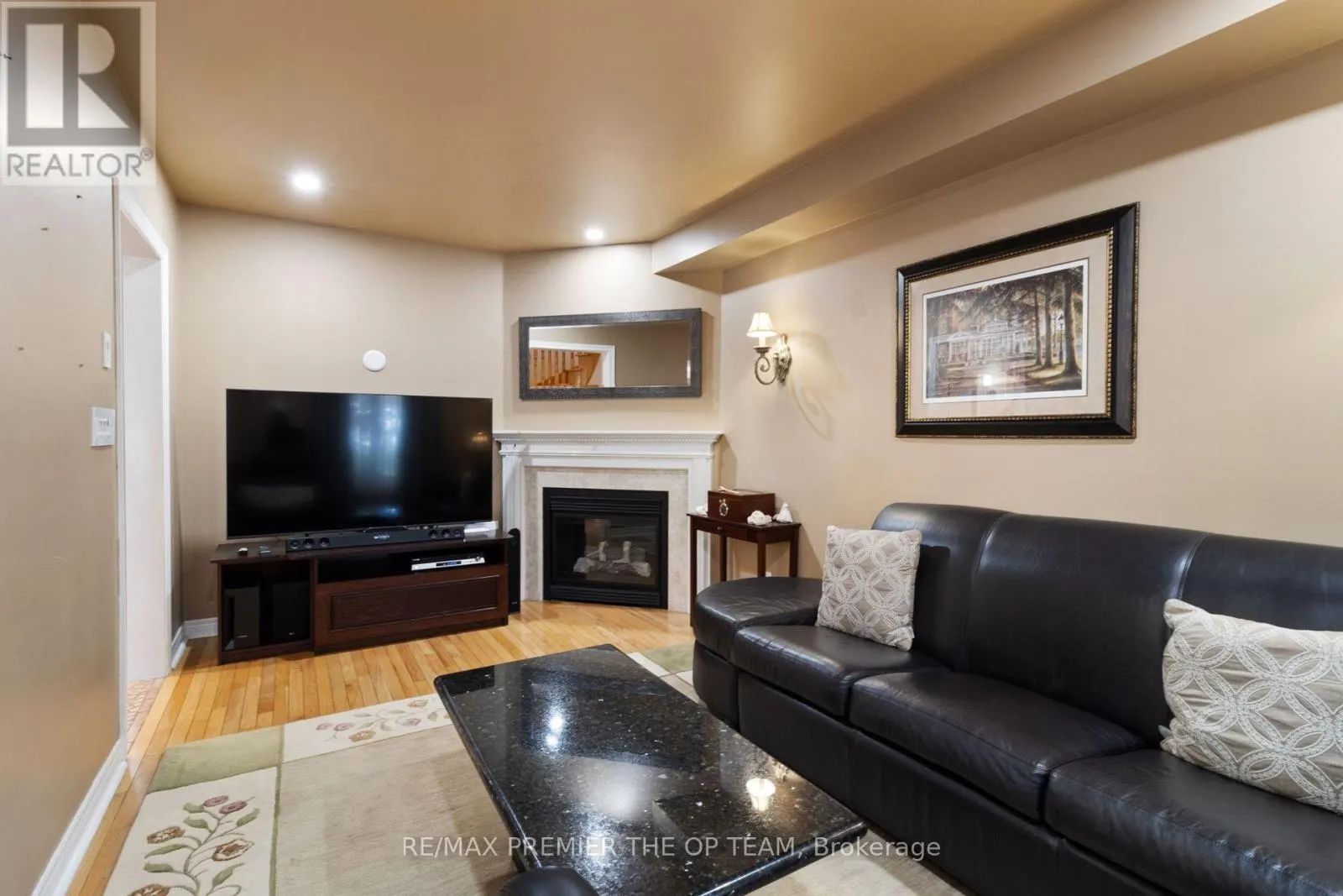 5 SOUTHBURY MANOR DRIVE