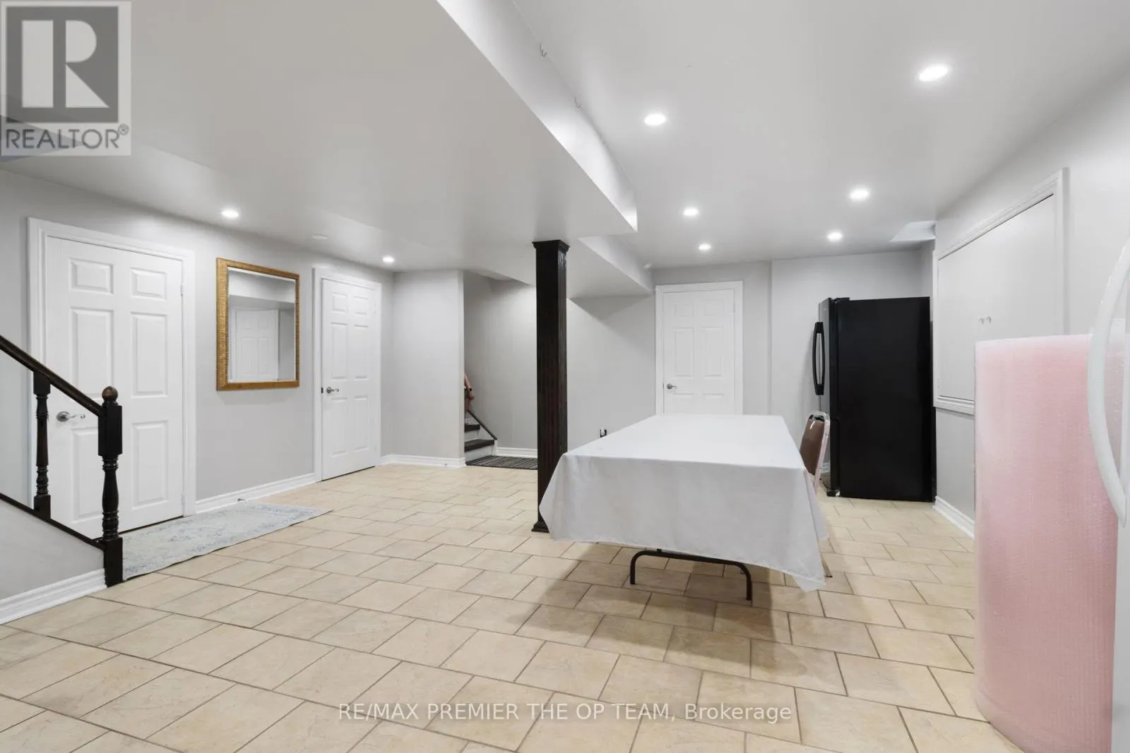 5 SOUTHBURY MANOR DRIVE