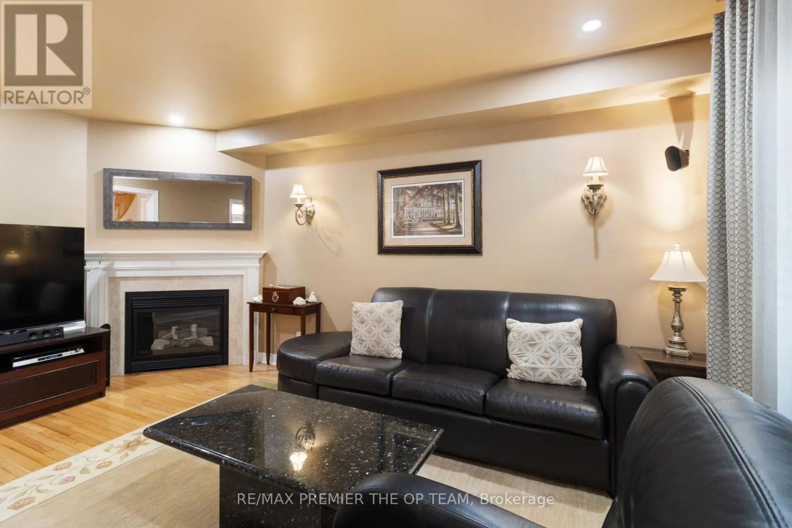 5 SOUTHBURY MANOR DRIVE