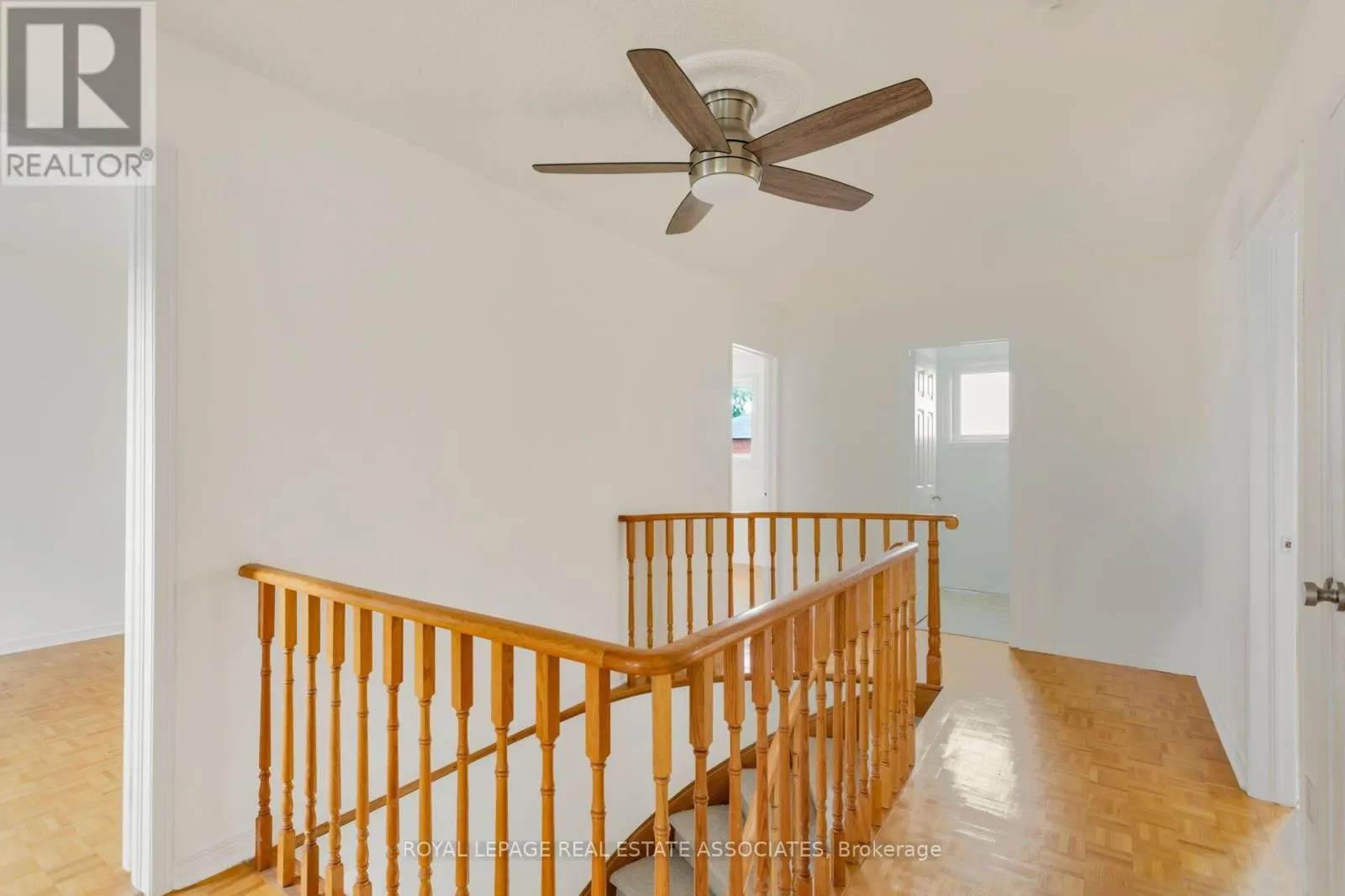 1410 WAKEHURST CRESCENT