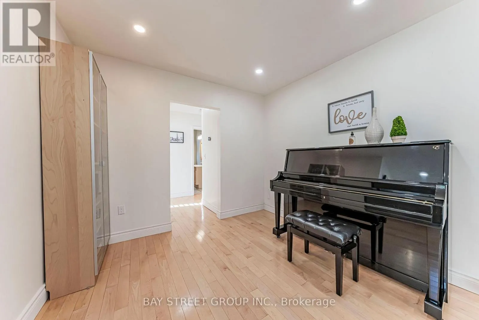 1111 KENT AVENUE