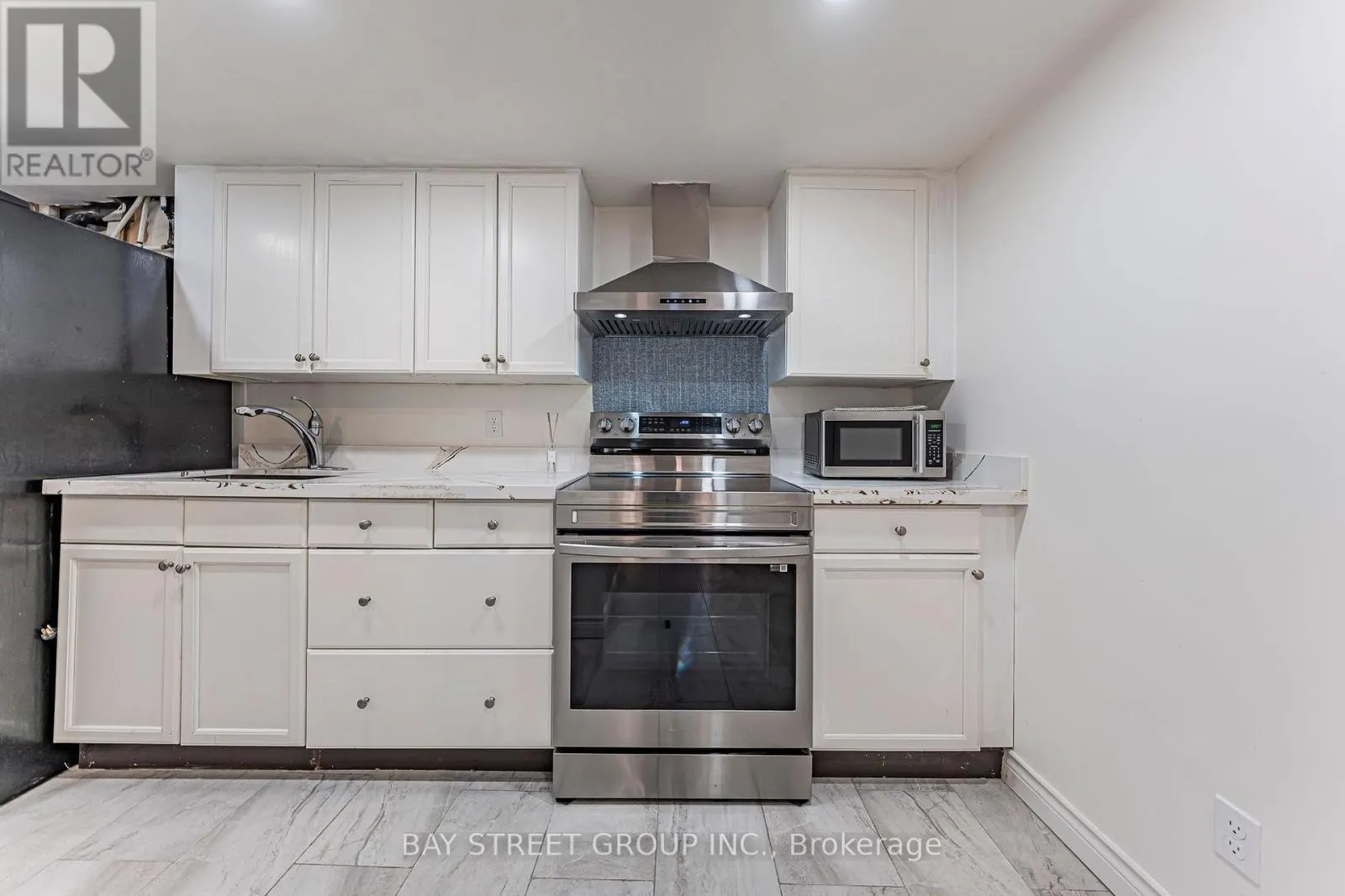1111 KENT AVENUE
