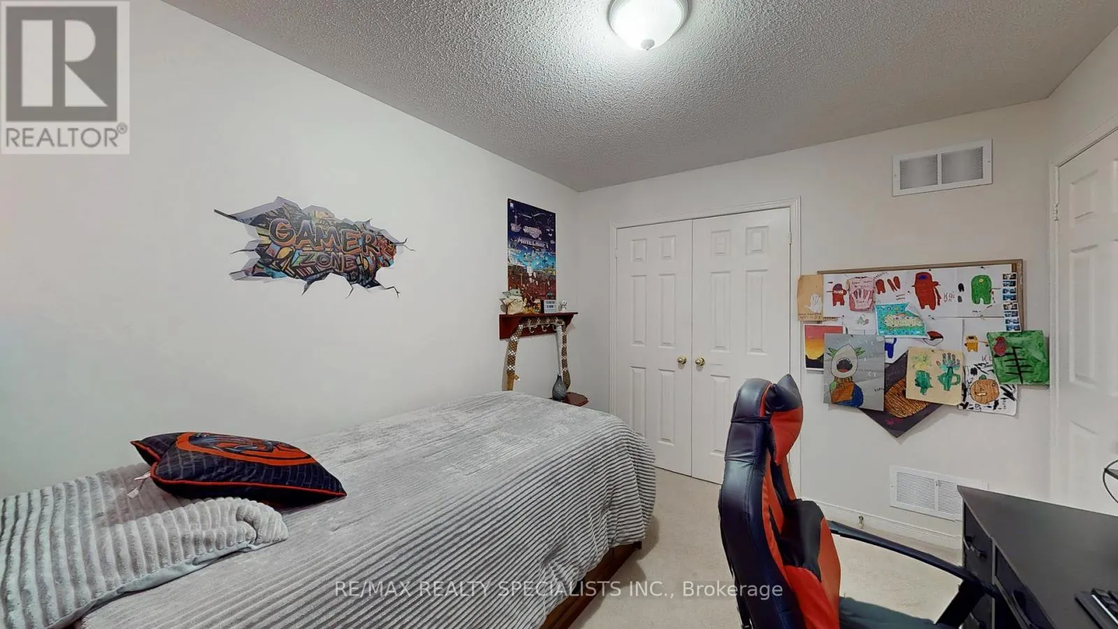 482 GRANT WAY