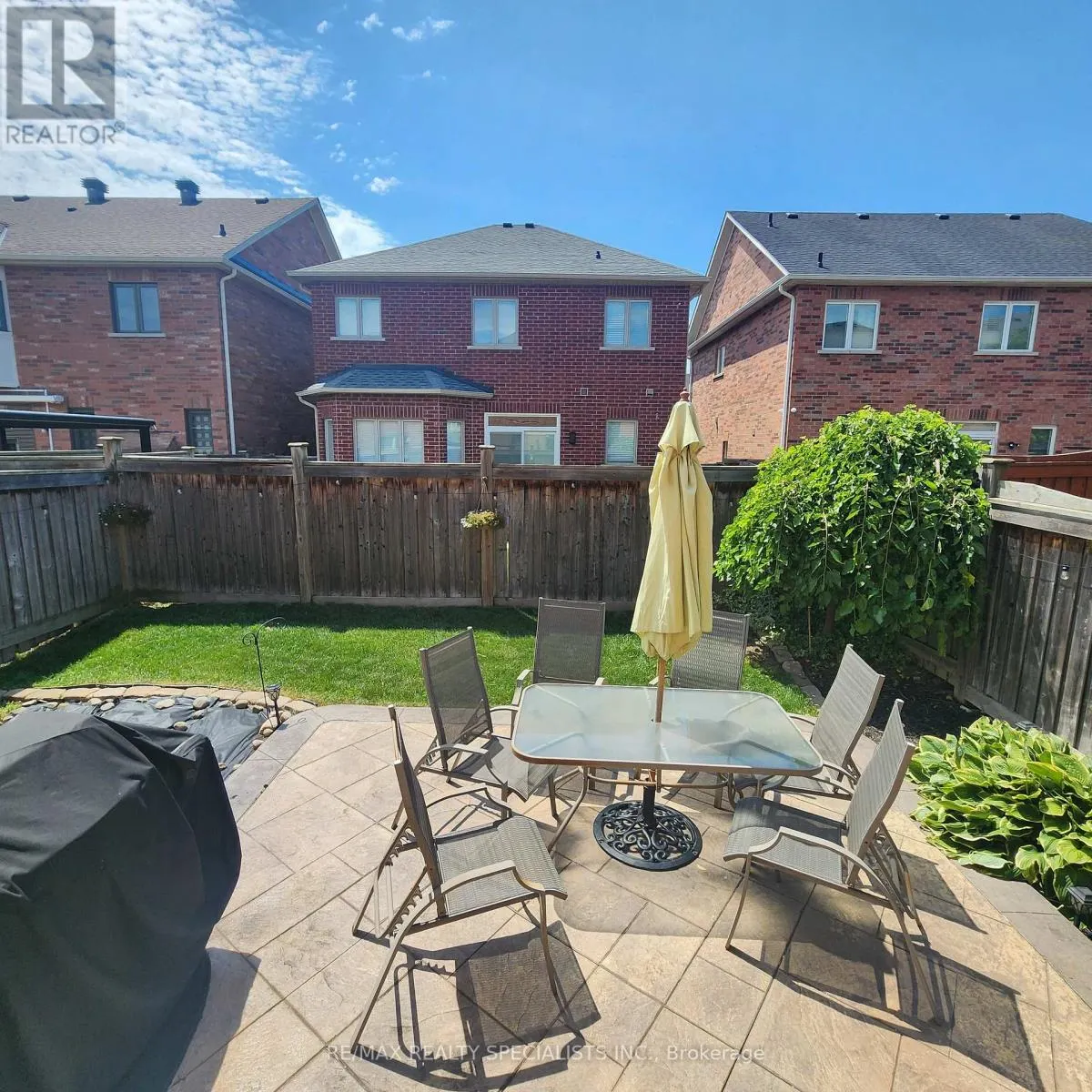 482 GRANT WAY