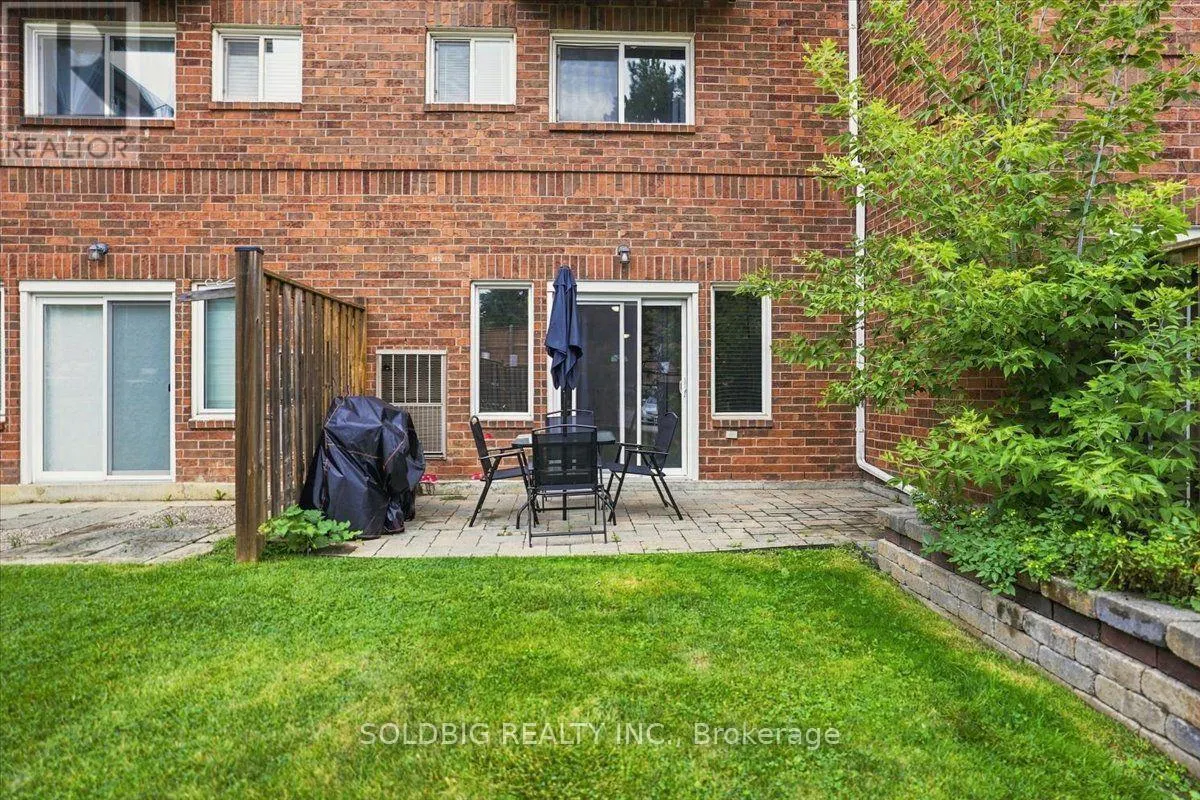 78 - 78 STEWART MACLAREN ROAD