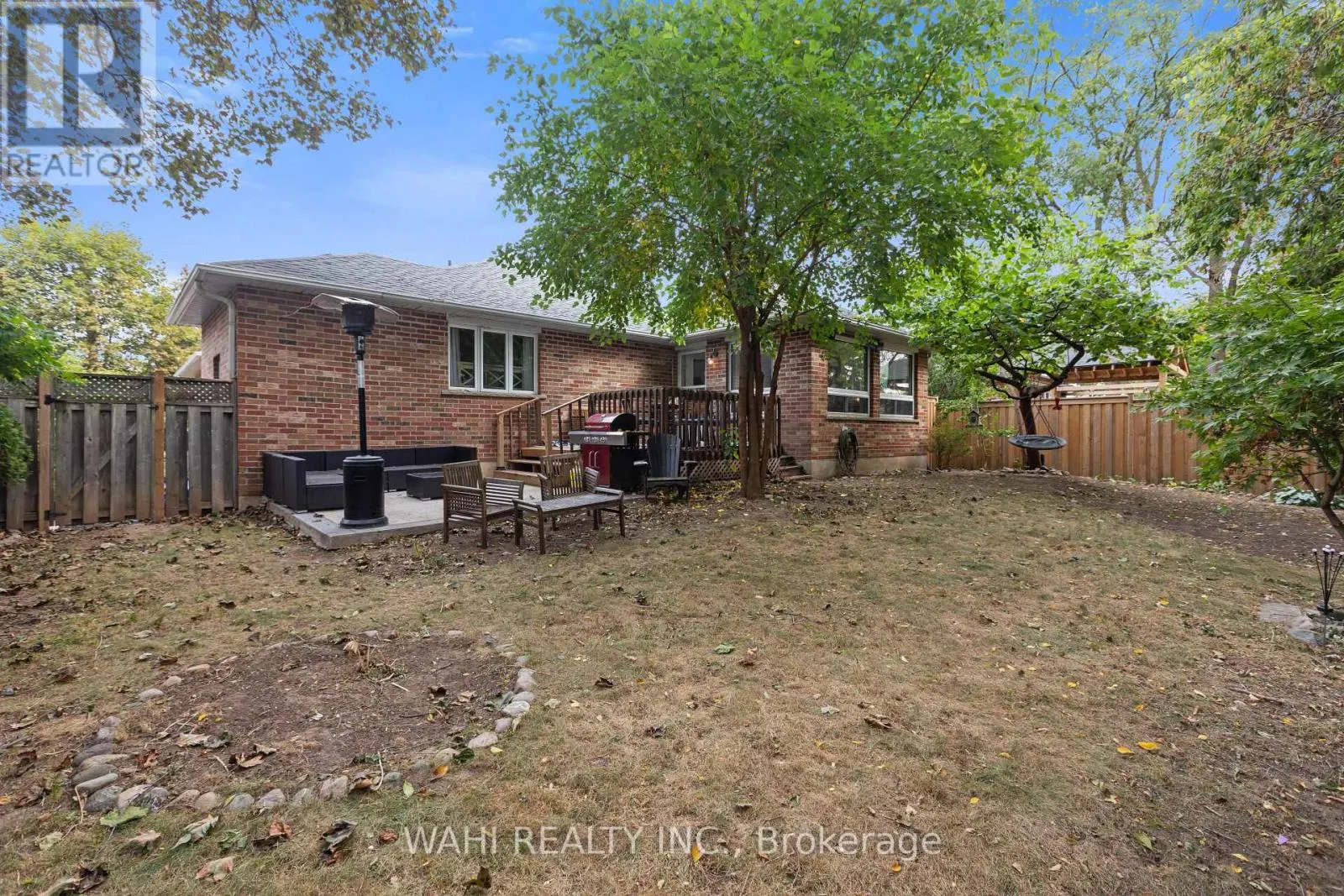 982 GLEN VIEW AVENUE