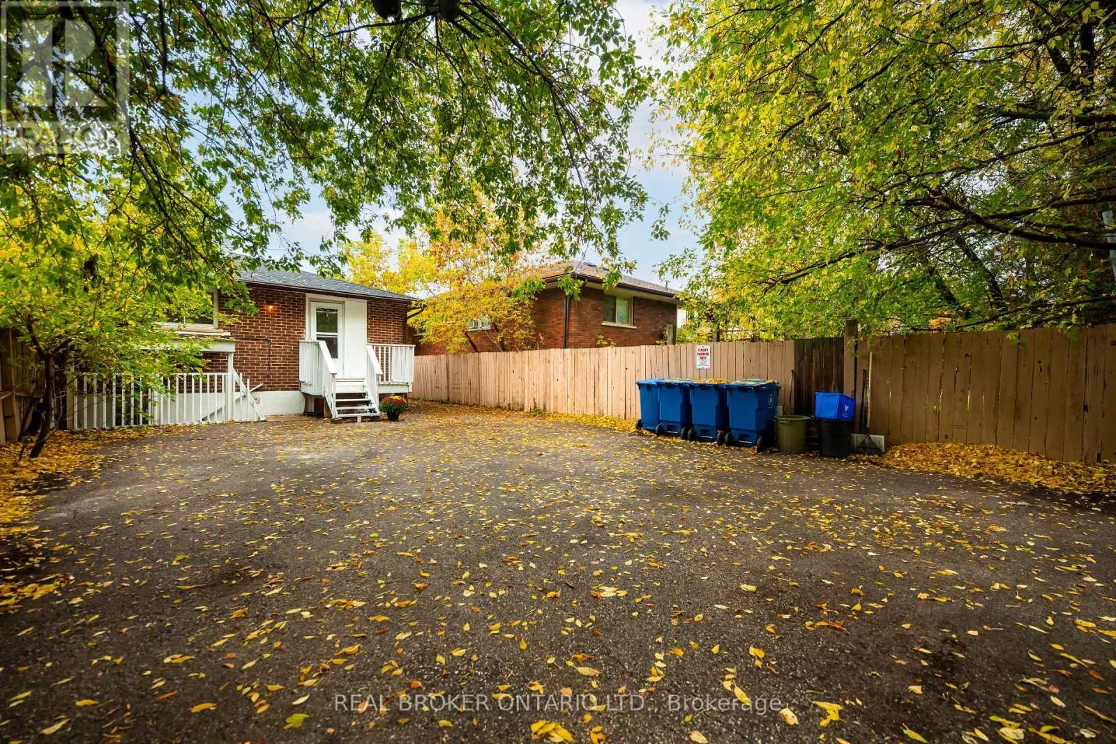 28 HILLSIDE DRIVE