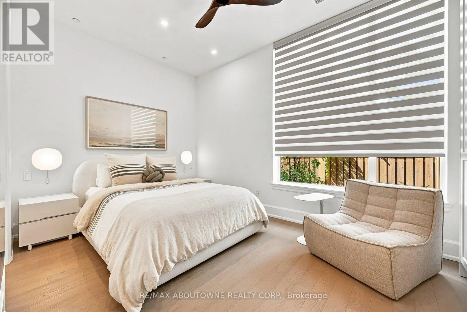 106 - 1441 ELGIN STREET