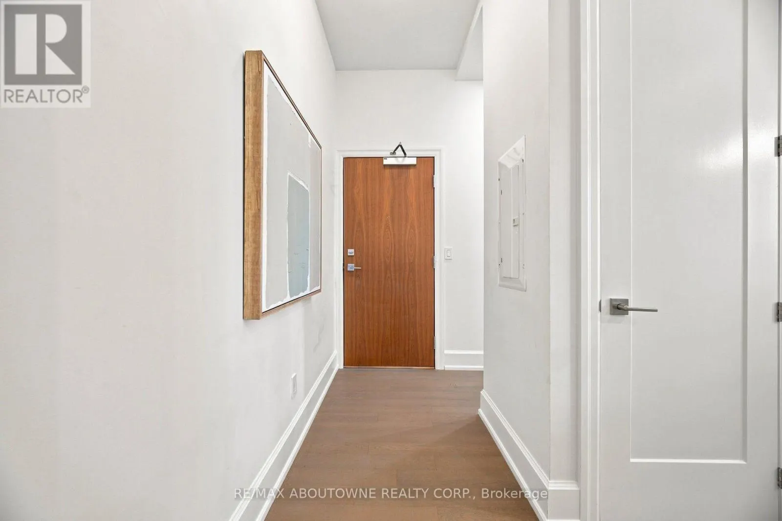 106 - 1441 ELGIN STREET