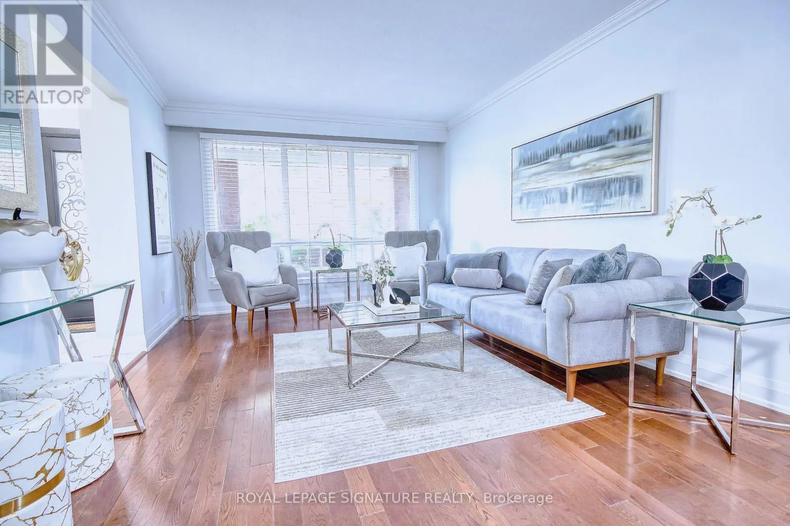 1414 HARMSWORTH SQUARE