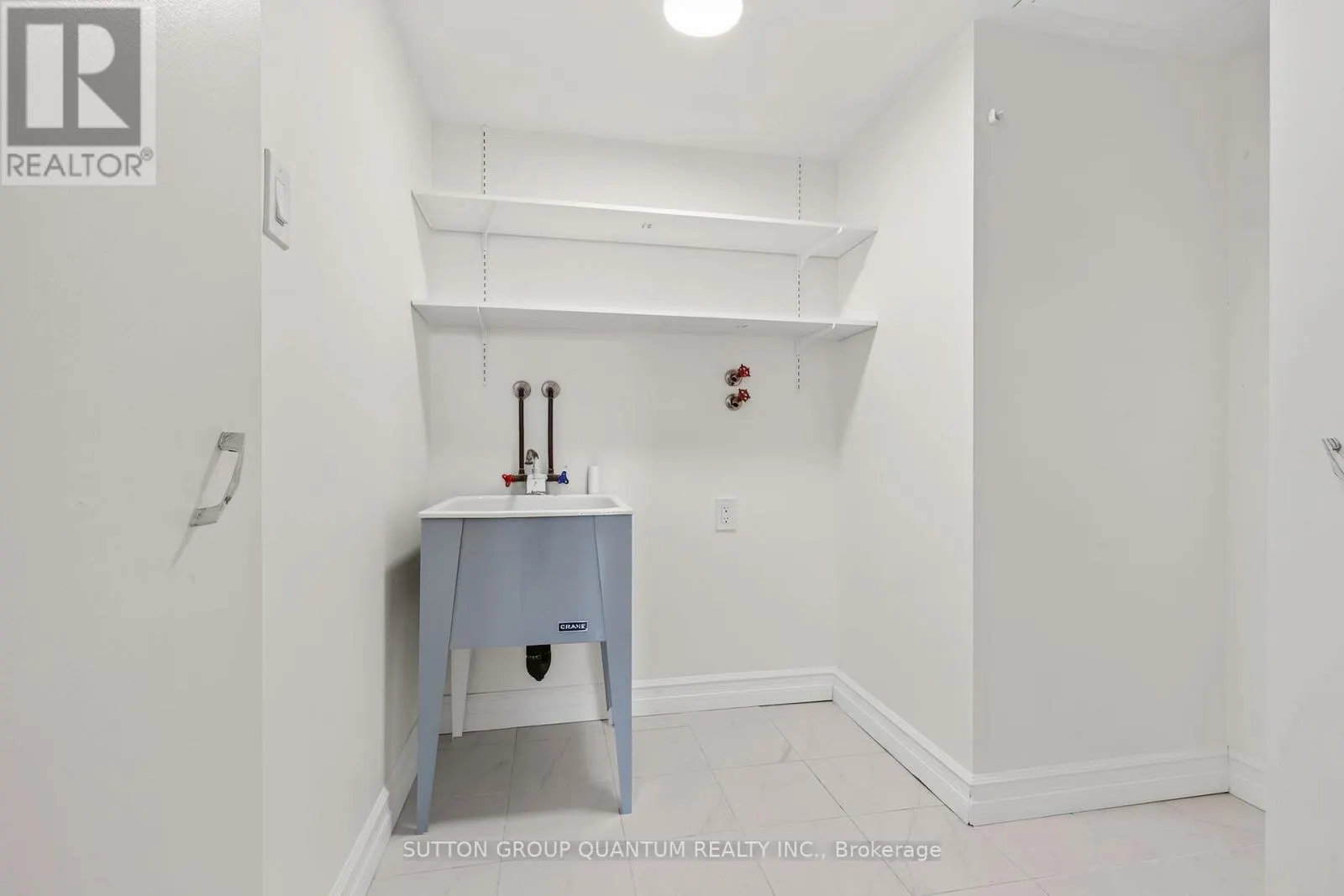 504 - 965 INVERHOUSE DRIVE