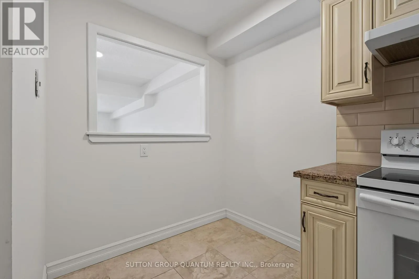 504 - 965 INVERHOUSE DRIVE