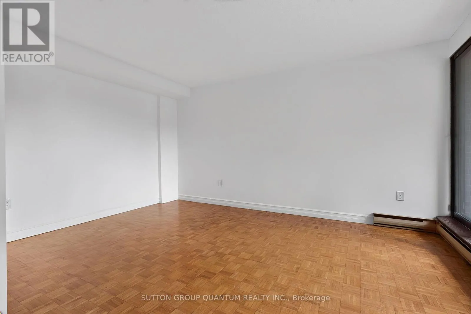 504 - 965 INVERHOUSE DRIVE