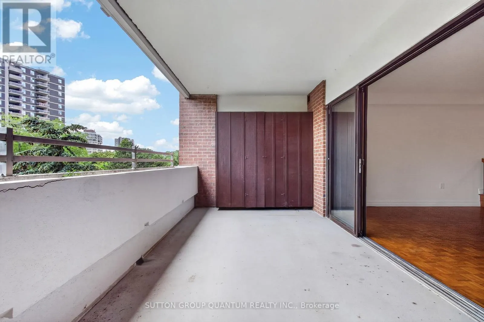 504 - 965 INVERHOUSE DRIVE