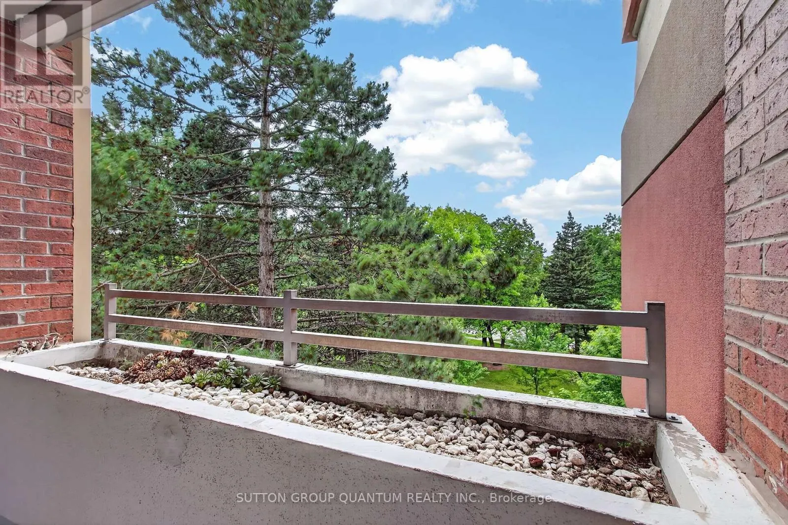 504 - 965 INVERHOUSE DRIVE