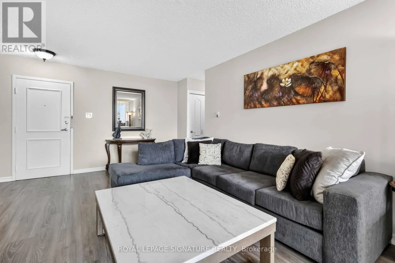 512 - 1615 BLOOR STREET