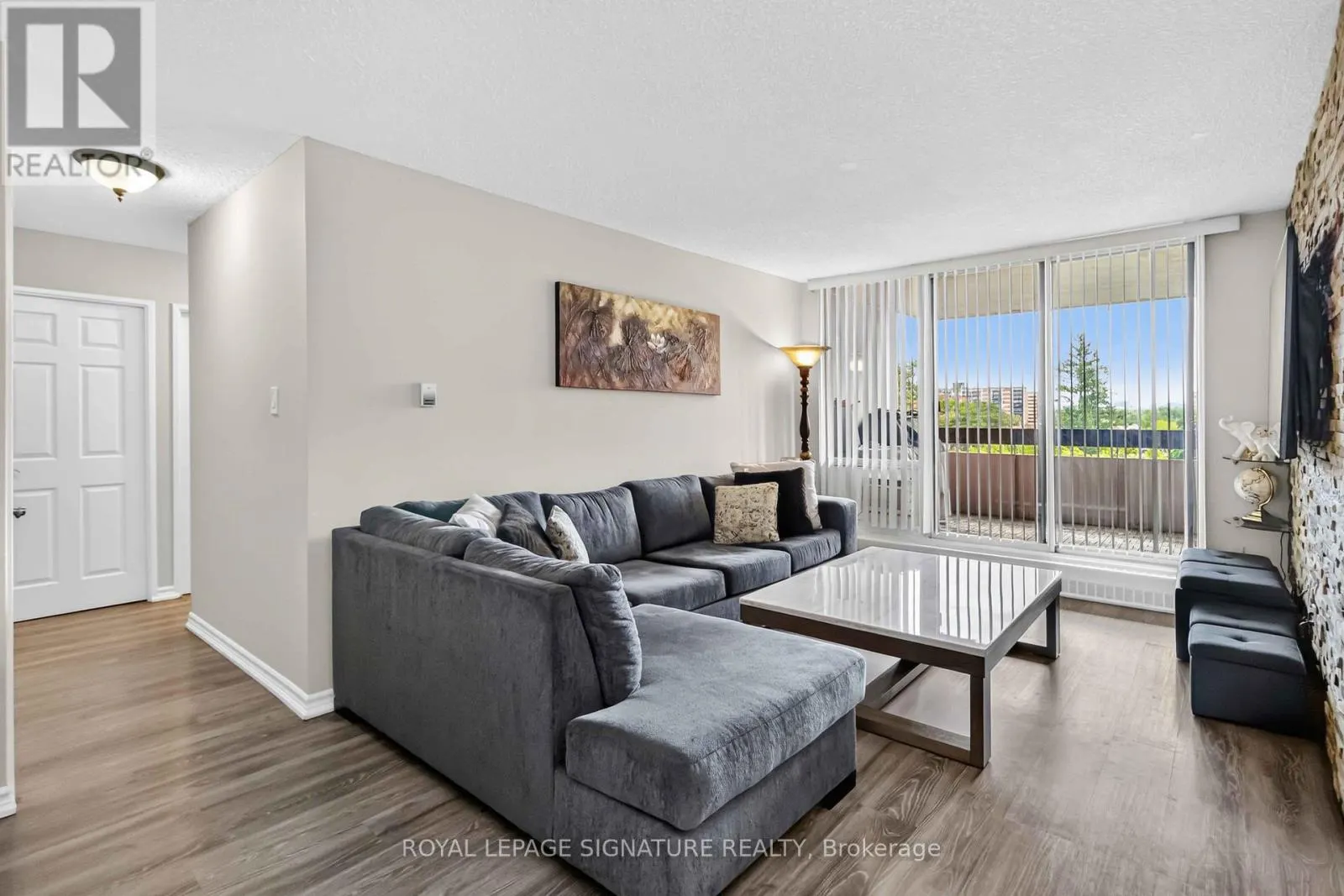 512 - 1615 BLOOR STREET