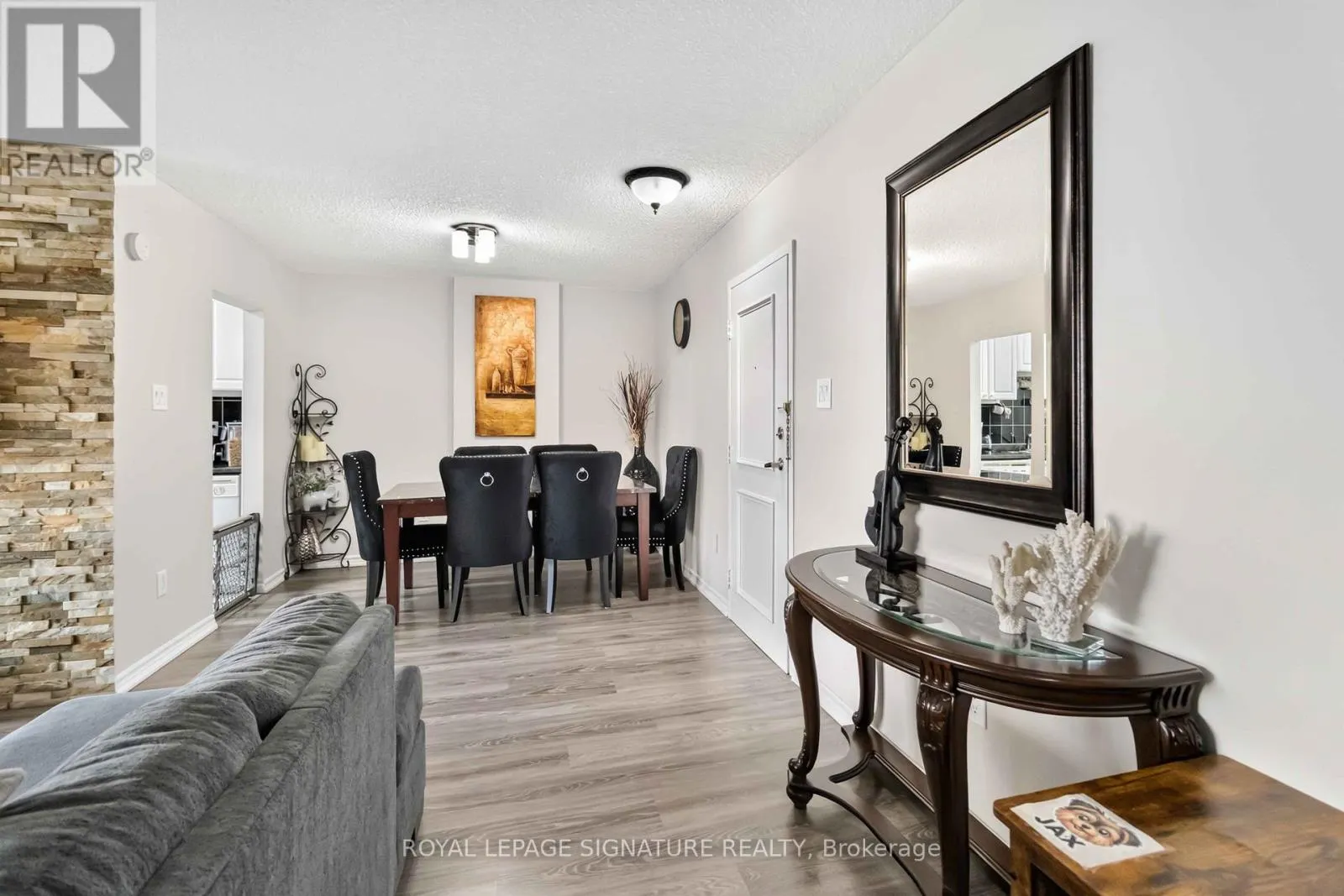 512 - 1615 BLOOR STREET