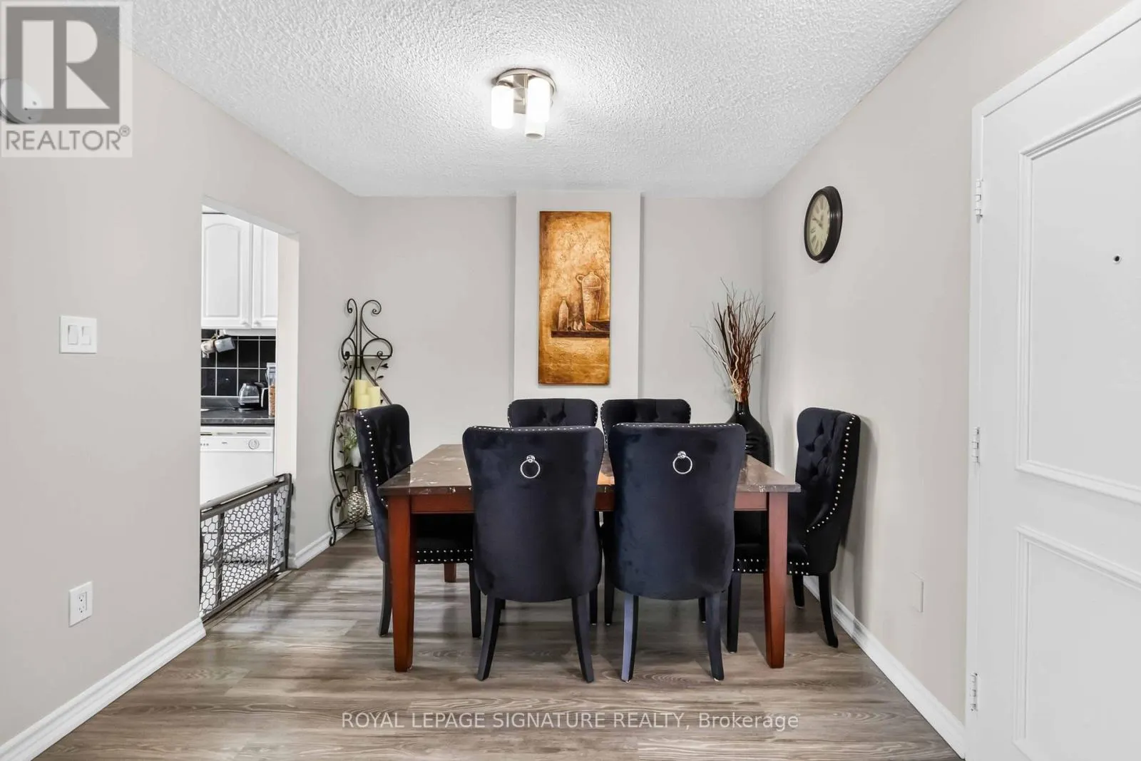 512 - 1615 BLOOR STREET