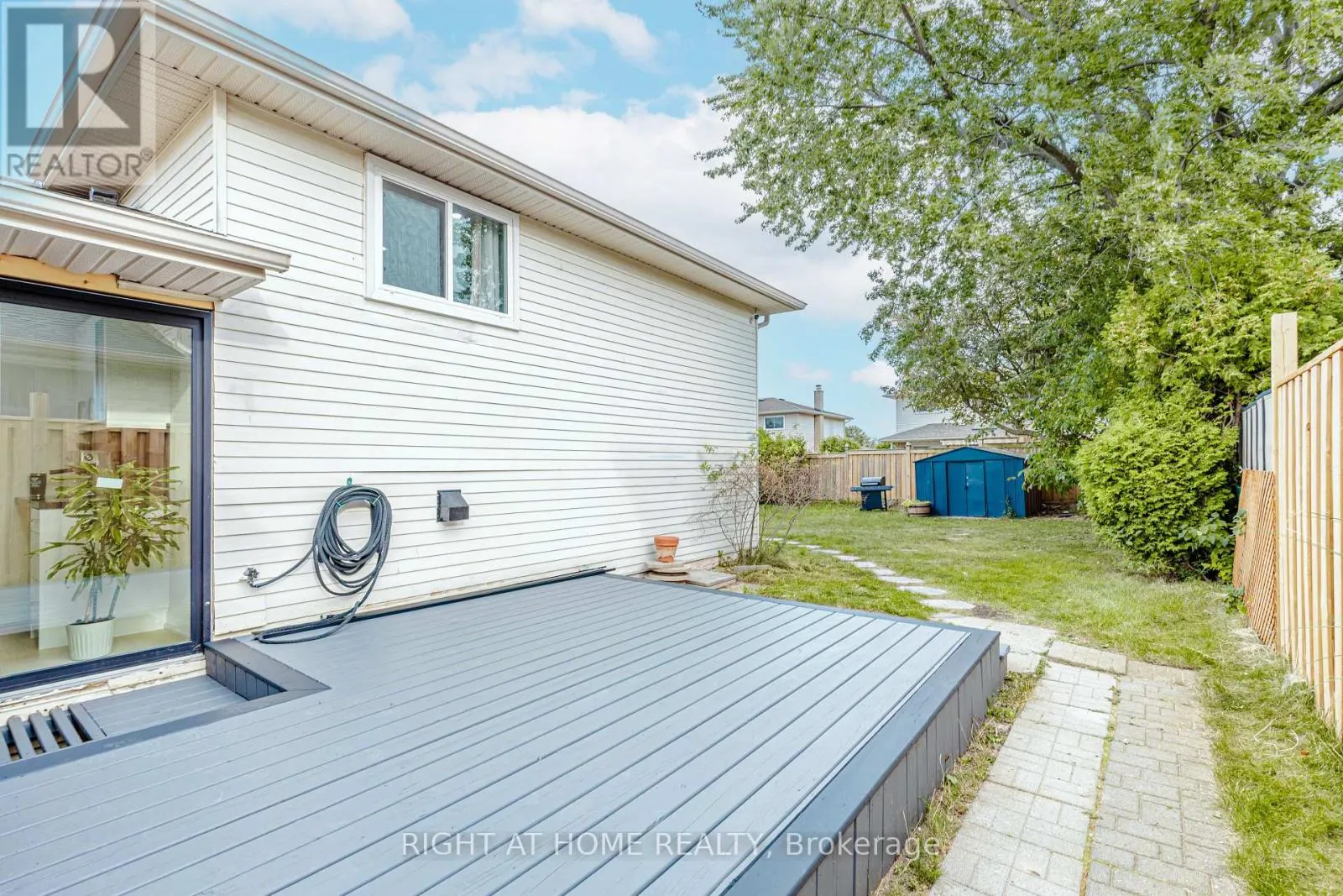 2358 ARNOLD CRESCENT