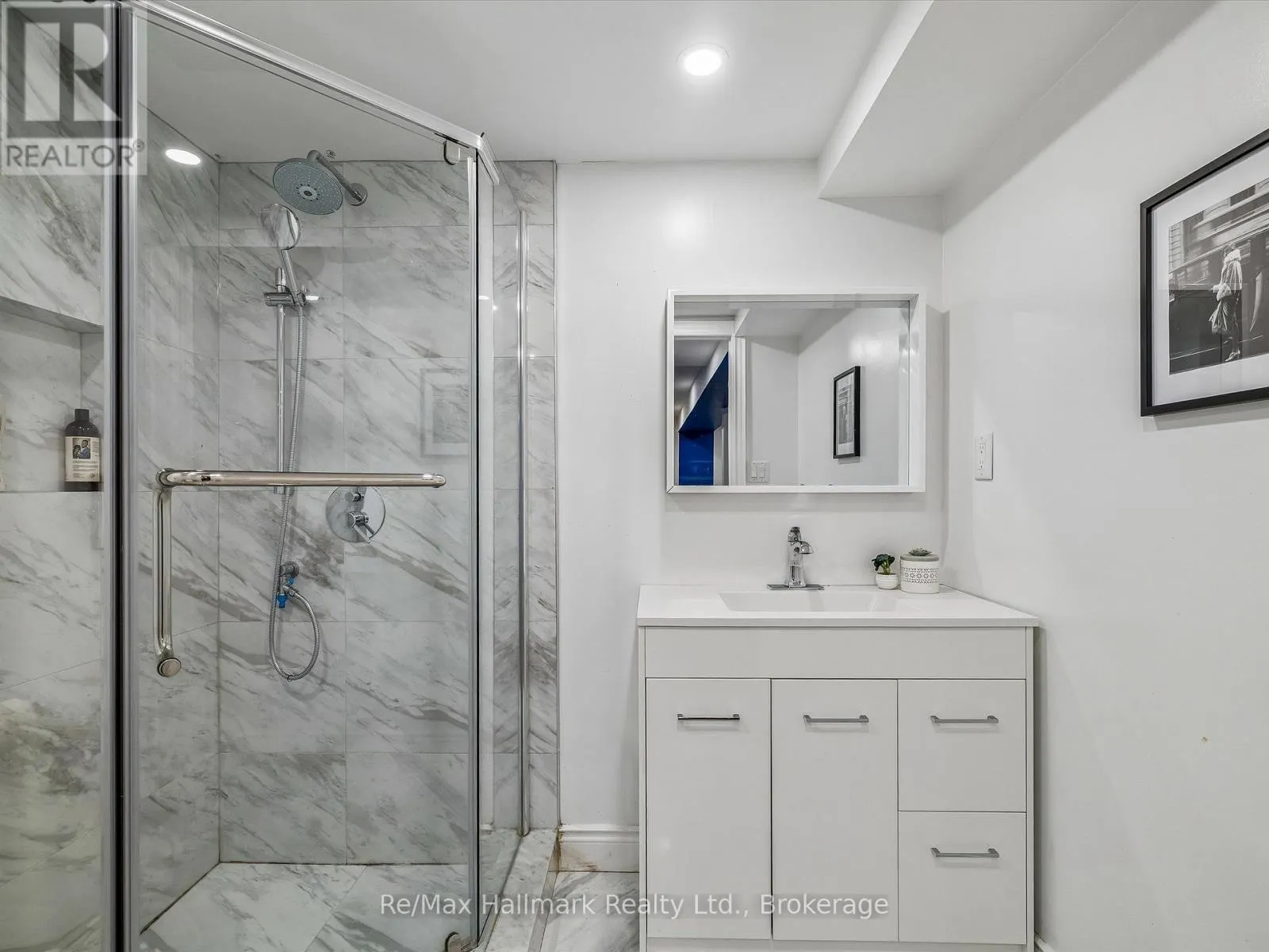 2194 CONSTANCE DRIVE