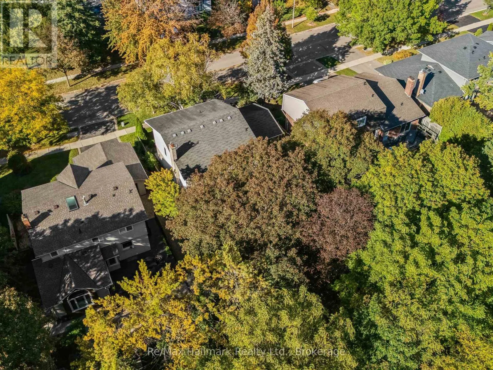 2194 CONSTANCE DRIVE