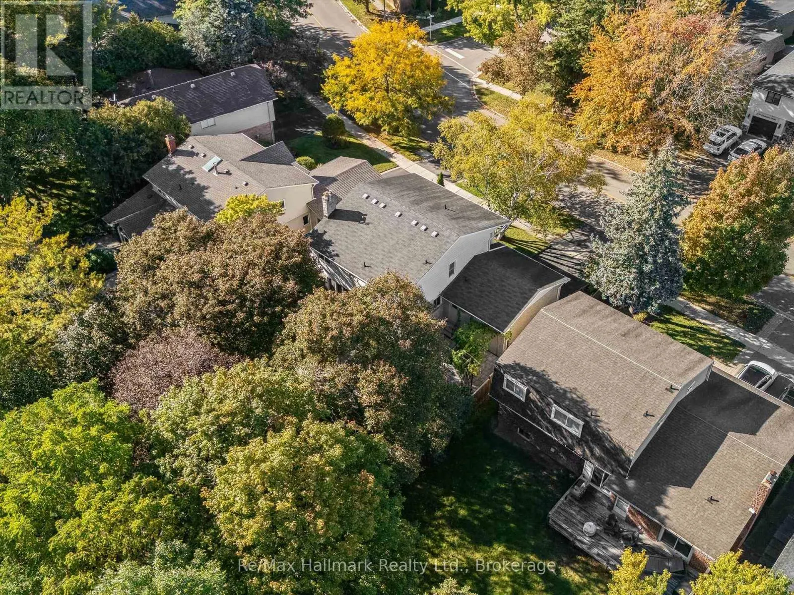 2194 CONSTANCE DRIVE