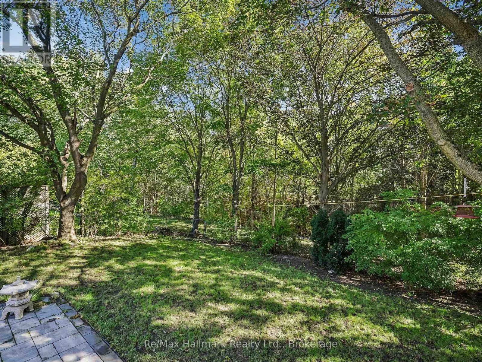 2194 CONSTANCE DRIVE